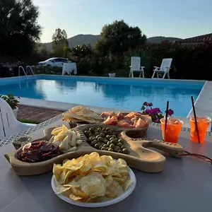 Bed & Breakfast Sardama, Torpè